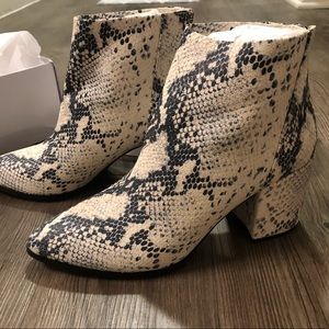 Snakeskin booties - Steve Madden